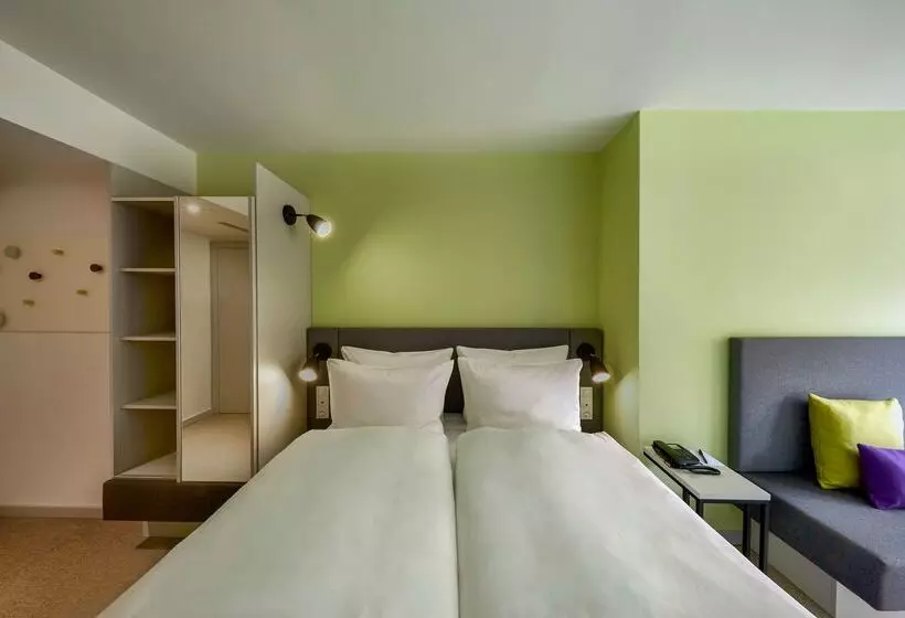 Fotos del hotel H+ Hotel Wien:  6