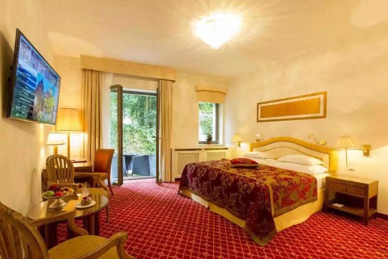 Fotos del hotel Schloss Mönchstein:  7