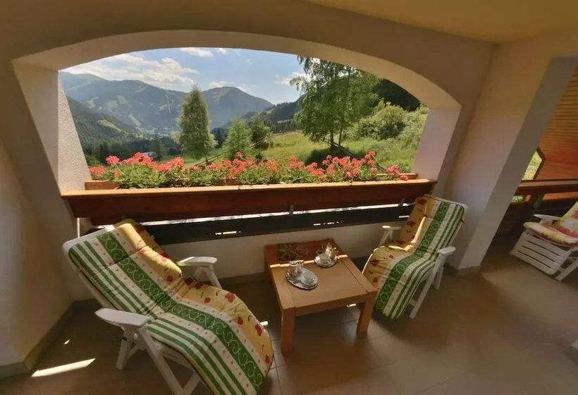 Fotos del hotel St. Oswald:  9