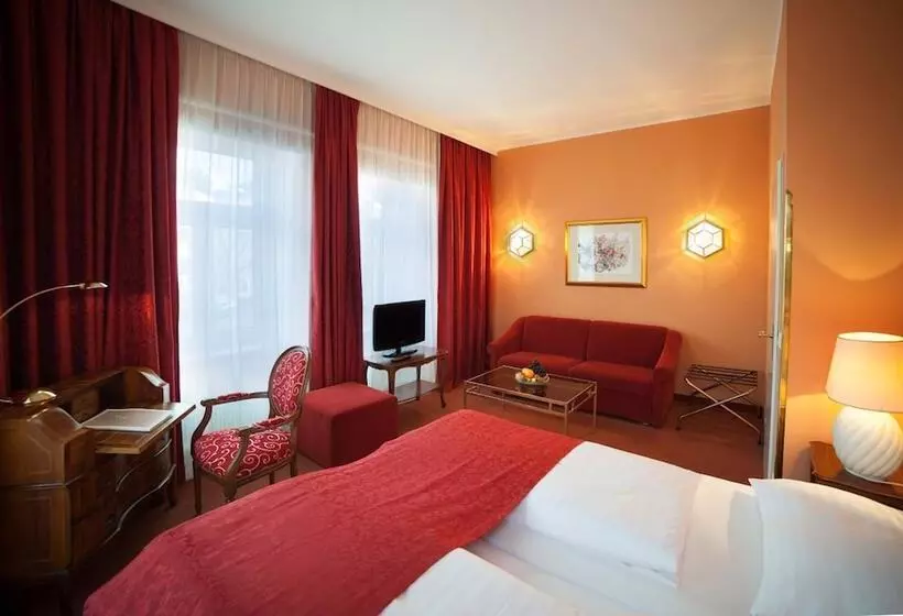 Fotos del hotel Vier Jahreszeiten Salzburg:  11