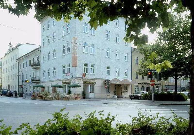 Vier Jahreszeiten Salzburg