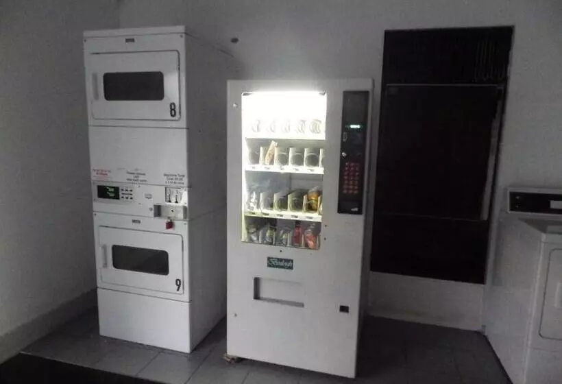 Fotos del hotel Darwin Poinciana Inn:  7