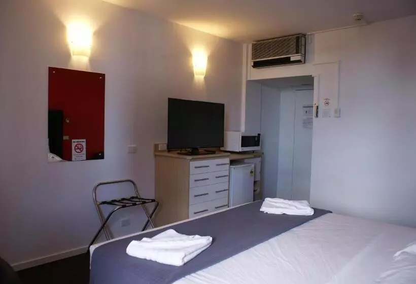 Fotos del hotel Darwin Poinciana Inn:  2