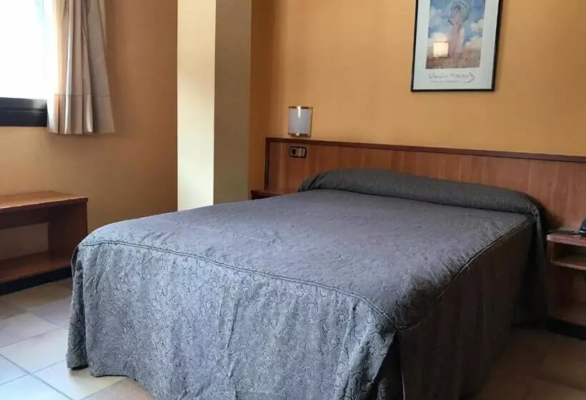 Fotos del hotel Refugi Dels Isards:  6