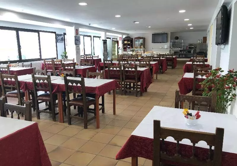 Fotos del hotel Refugi Dels Isards:  13