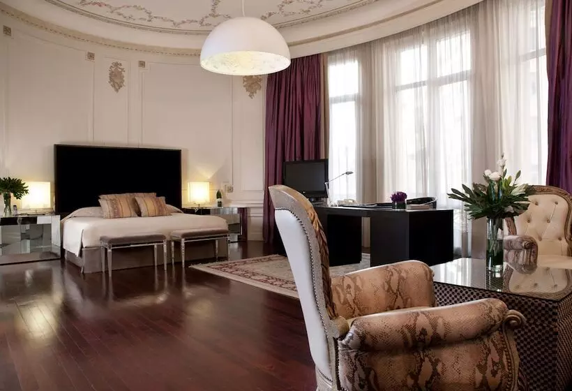 Fotos del hotel Savoy:  2