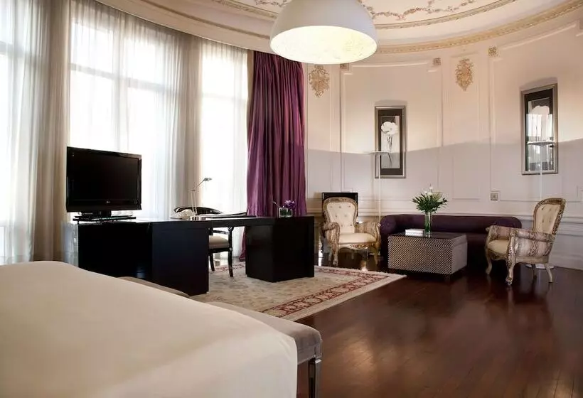 Fotos del hotel Savoy:  9