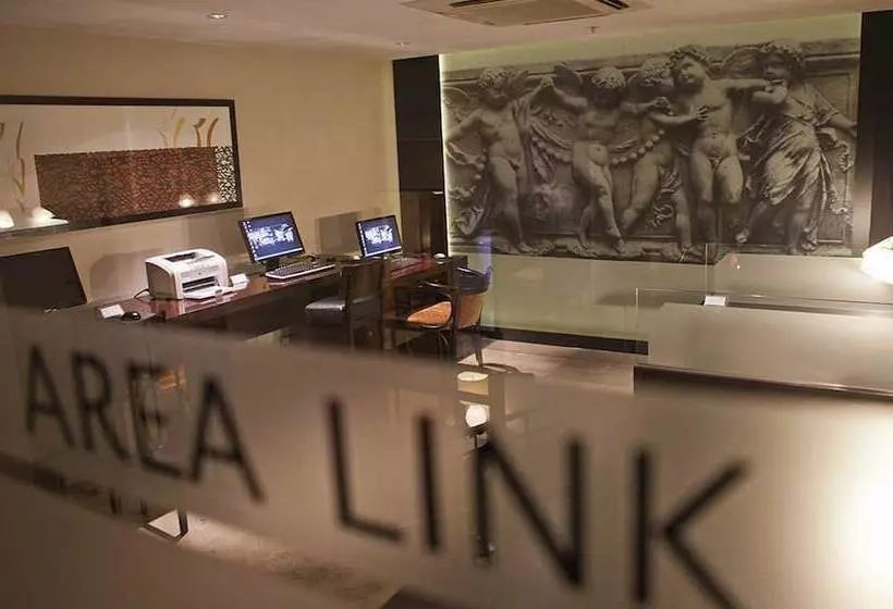 Fotos del hotel Savoy:  15