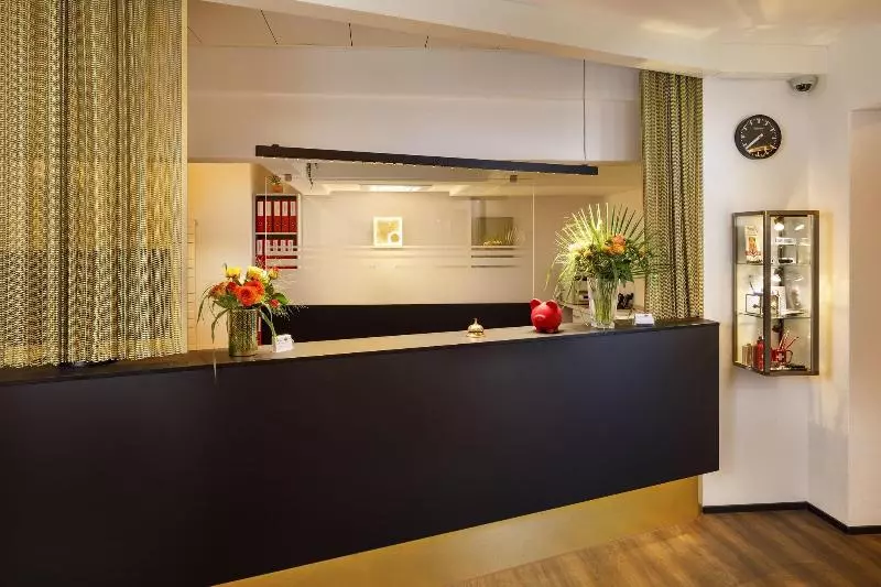 Fotos del hotel Jardin Bern:  2