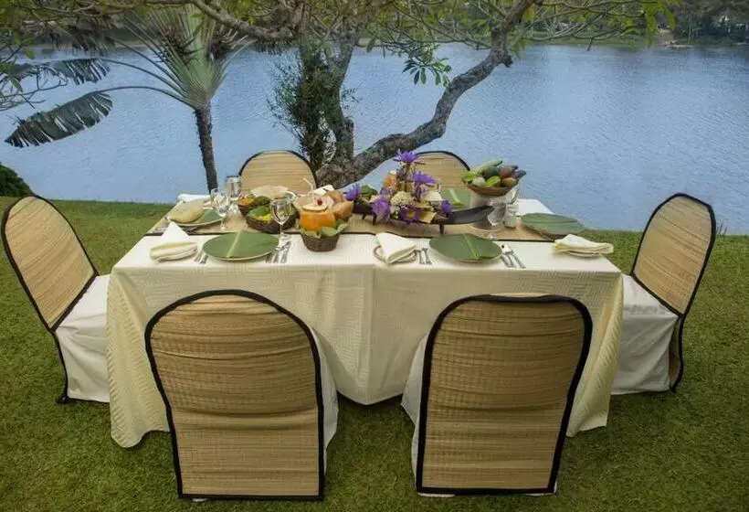 Fotos del hotel Mahaweli Reach:  20