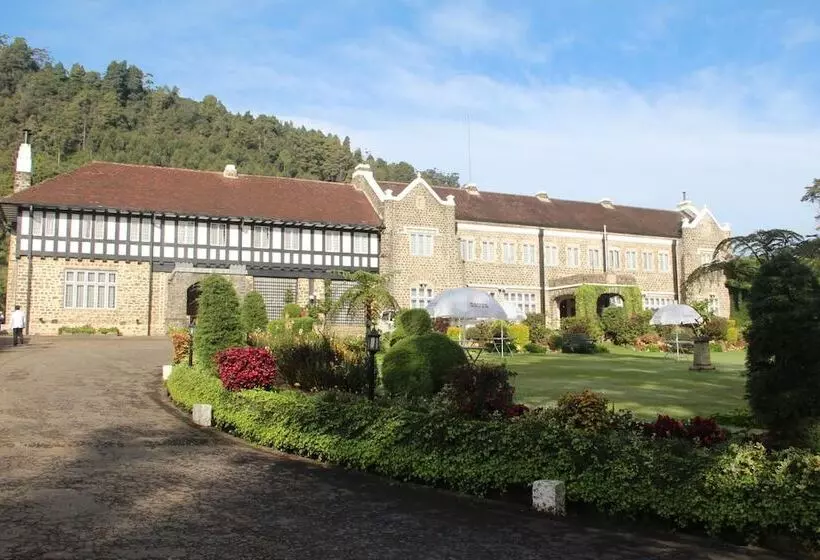 Fotos del hotel The Hill Club:  6