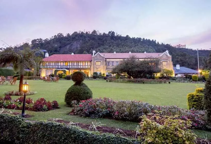 Fotos del hotel The Hill Club:  14