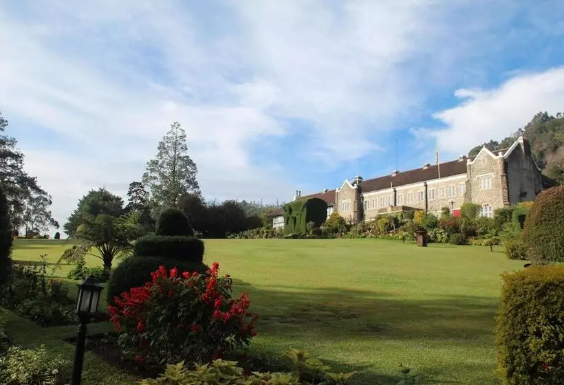 Fotos del hotel The Hill Club:  15