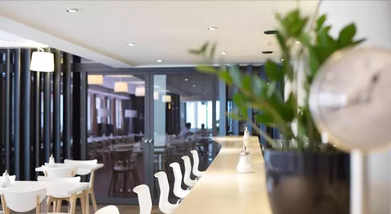 Fotos del hotel Alpha:  25