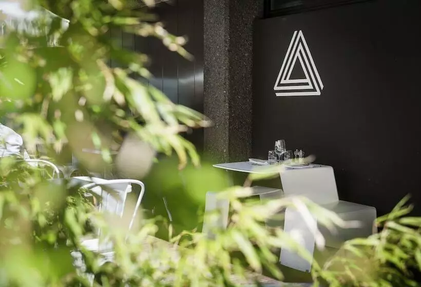 Fotos del hotel Alpha:  6