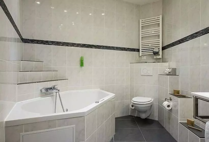 Fotos del hotel Alpha:  7