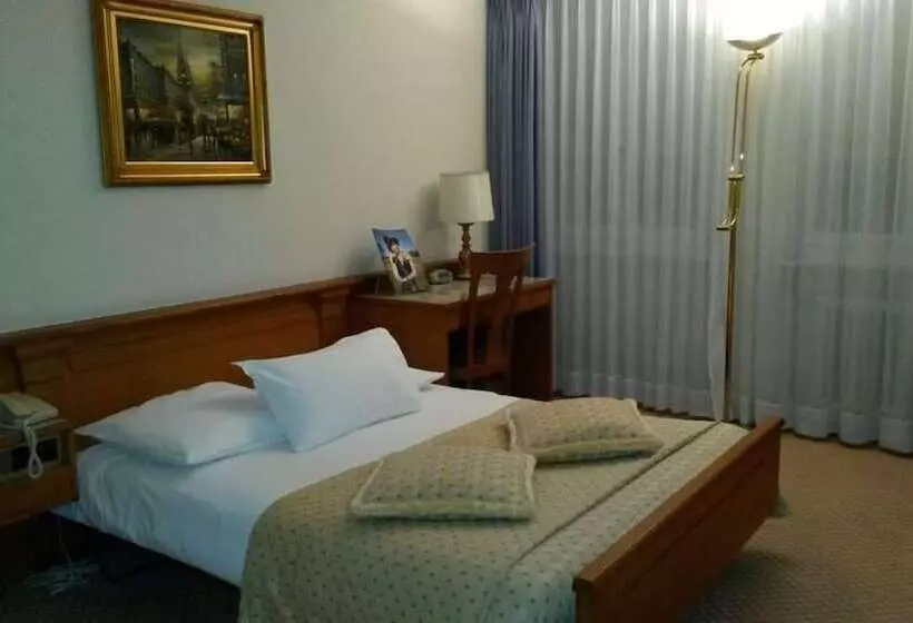 Fotos del hotel Century:  10