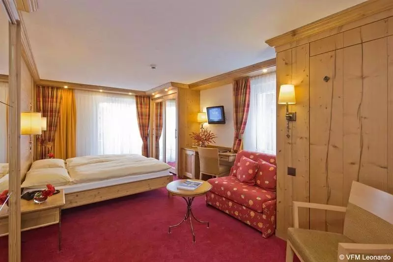 Fotos del hotel Holiday:  12