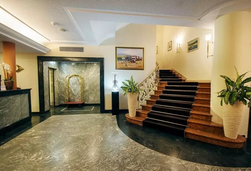 Fotos del hotel International Au Lac Historic Lakeside:  10