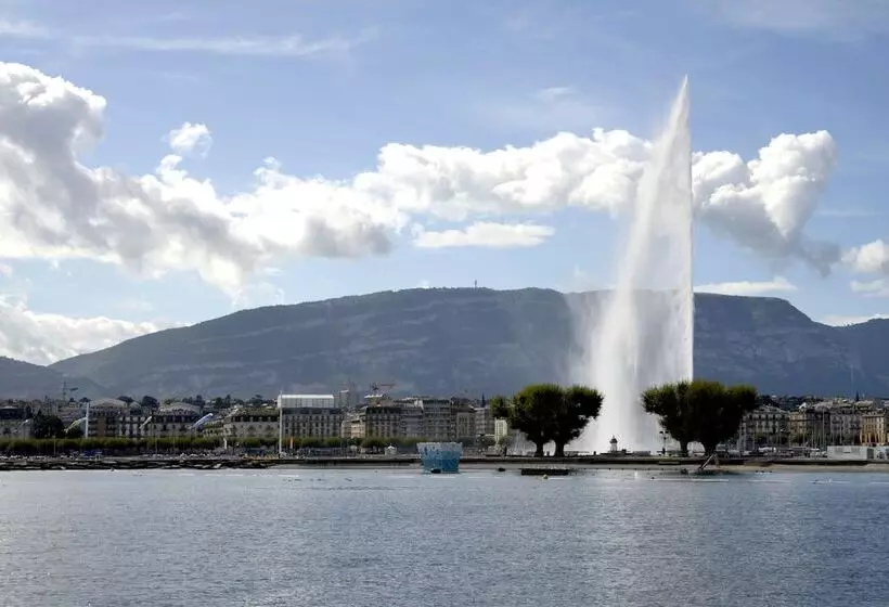 Fotos del hotel The New Midi:  2