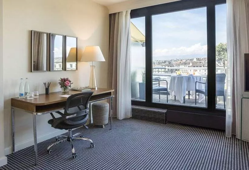 Fotos del hotel Warwick Geneva:  24