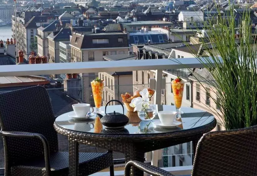 Fotos del hotel Warwick Geneva:  7