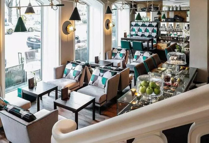 Fotos del hotel Fairmont  Vier Jahreszeiten:  10