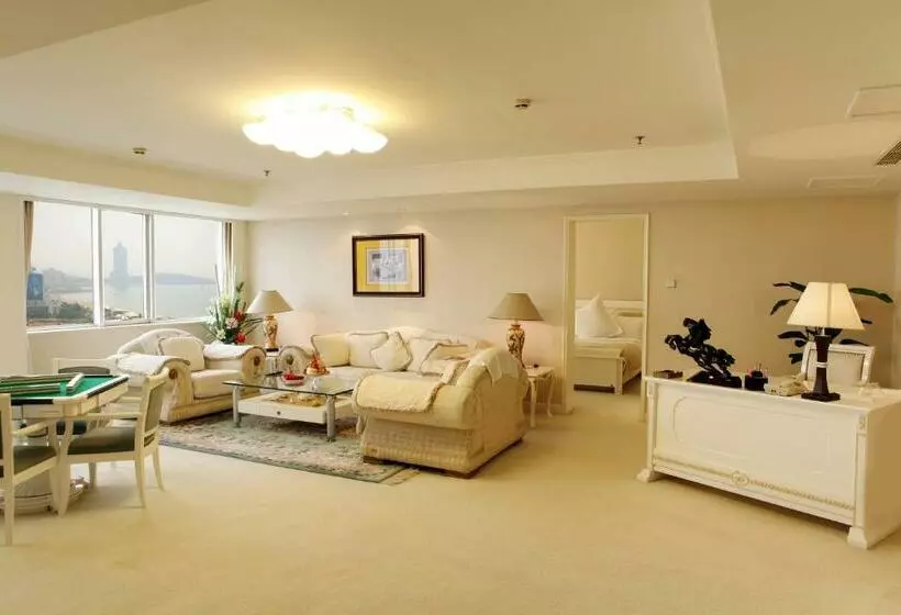 Fotos del hotel Huanghai:  8