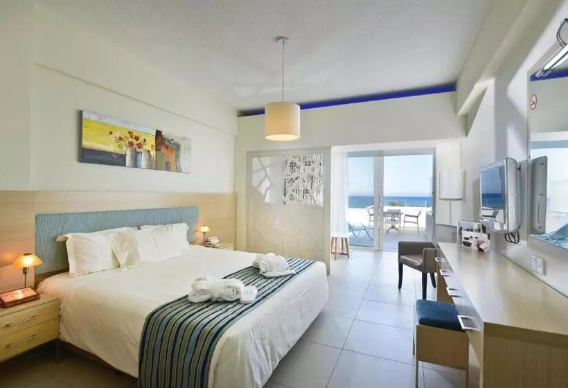 Fotos del hotel Pernera Beach:  12