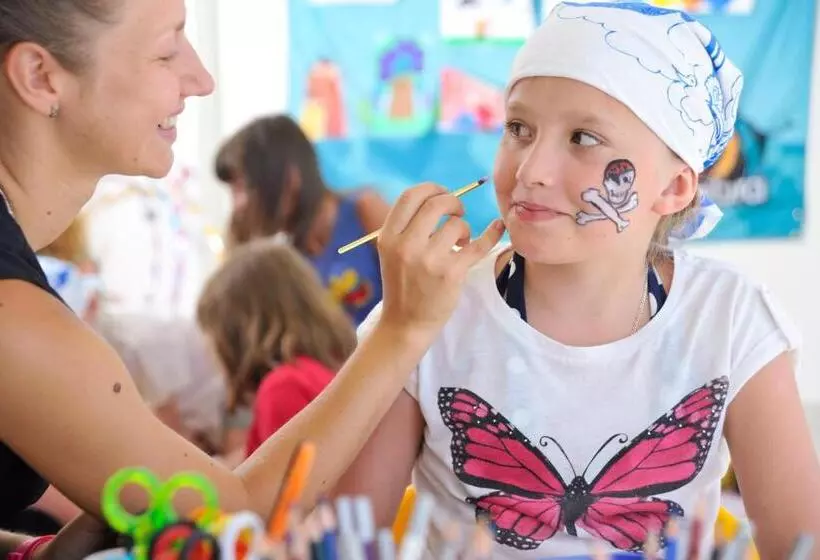 Fotos del hotel Pernera Beach:  5