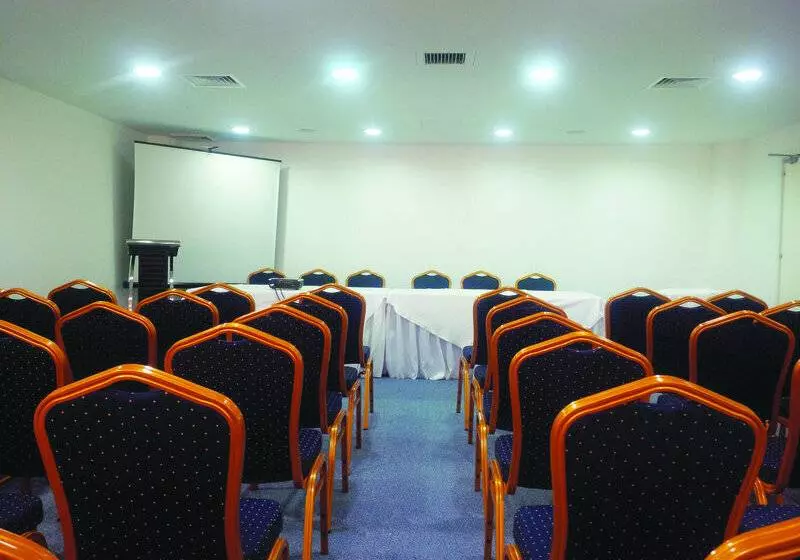 Fotos del hotel Radisson  Beach Resort Larnaca:  7