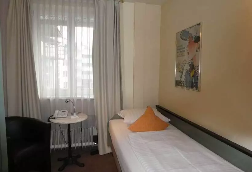 Fotos del hotel Monopol:  5