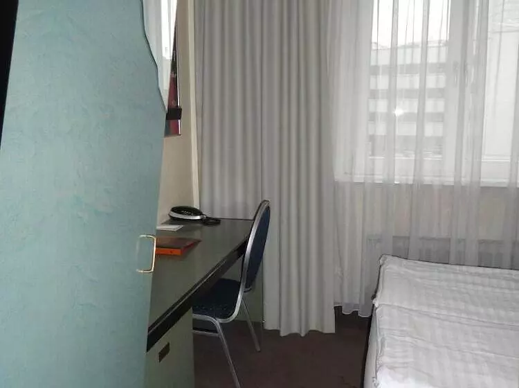 Fotos del hotel Monopol:  10