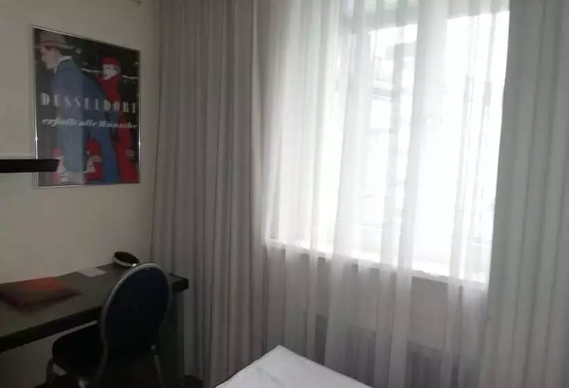 Fotos del hotel Monopol:  12