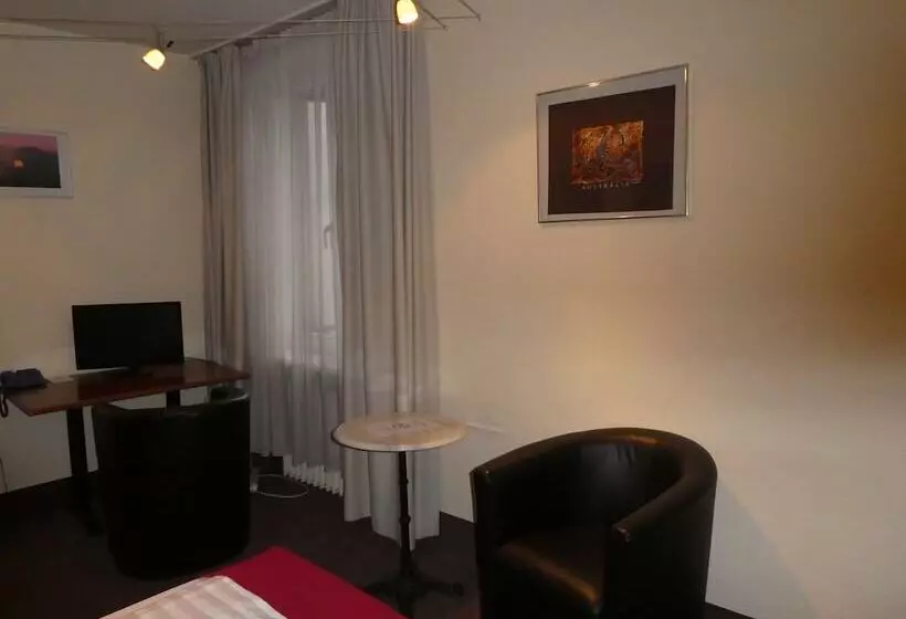 Fotos del hotel Monopol:  15