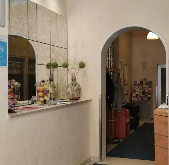 Fotos del hotel Falk:  12