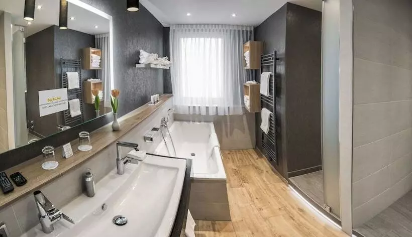 Fotos del hotel Drei Loewen:  21