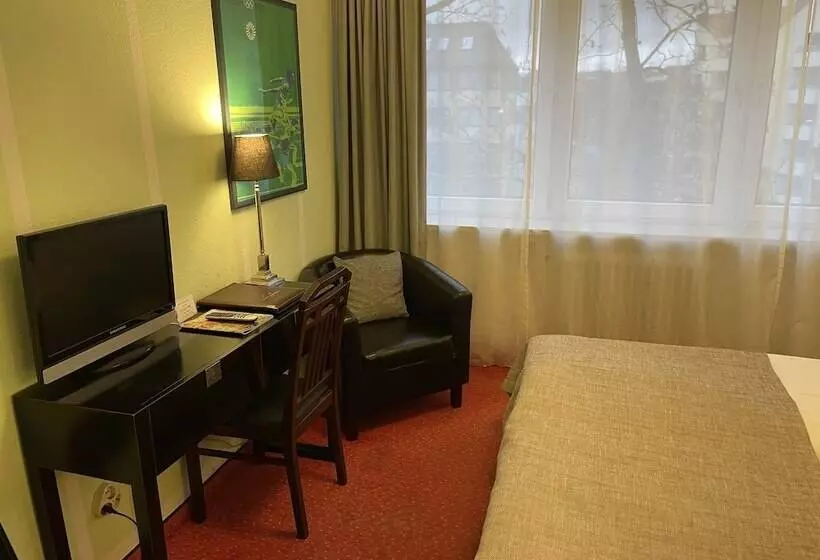 Fotos del hotel Nymphenburg City - München:  18