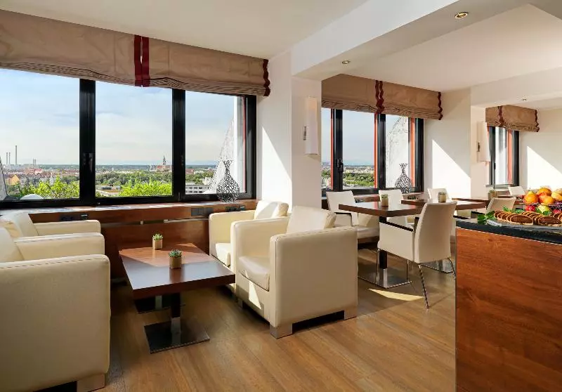 Fotos del hotel Sheraton München Westpark:  10