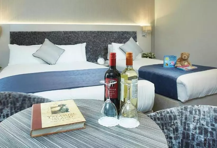 Fotos del hotel Tower Hotel & Leisure Centre:  6