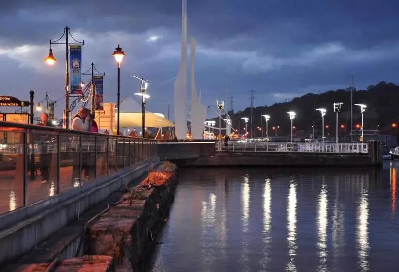 Fotos del hotel Tower Hotel & Leisure Centre:  12