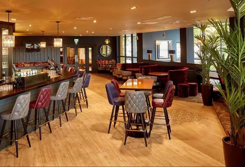 Fotos del hotel Tower Hotel & Leisure Centre:  8