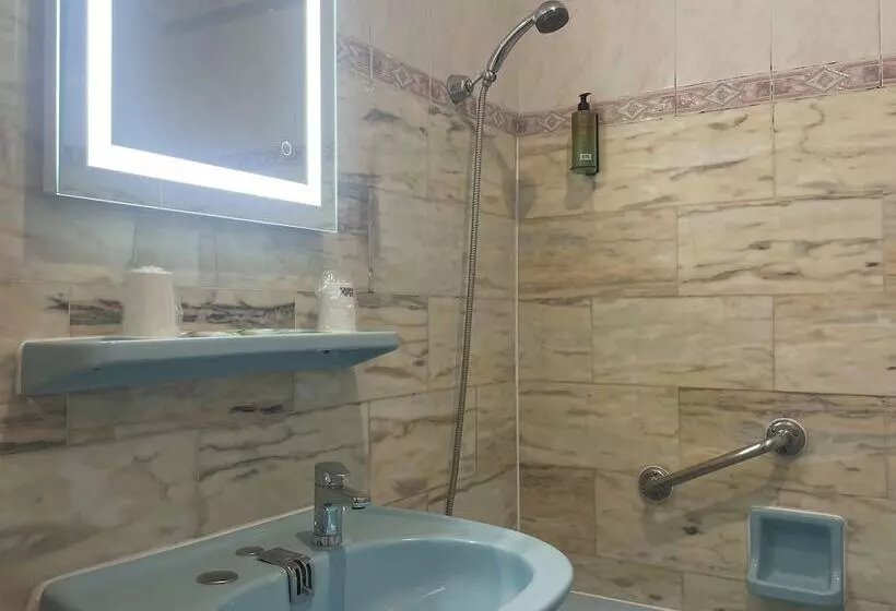 Fotos del hotel Busby:  18