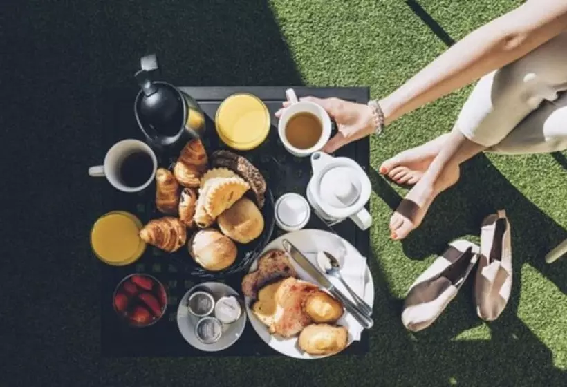 Fotos del hotel Hôtel Lyon Métropole:  8