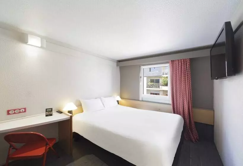 Fotos del hotel Ibis Lourdes Centre Gare:  9