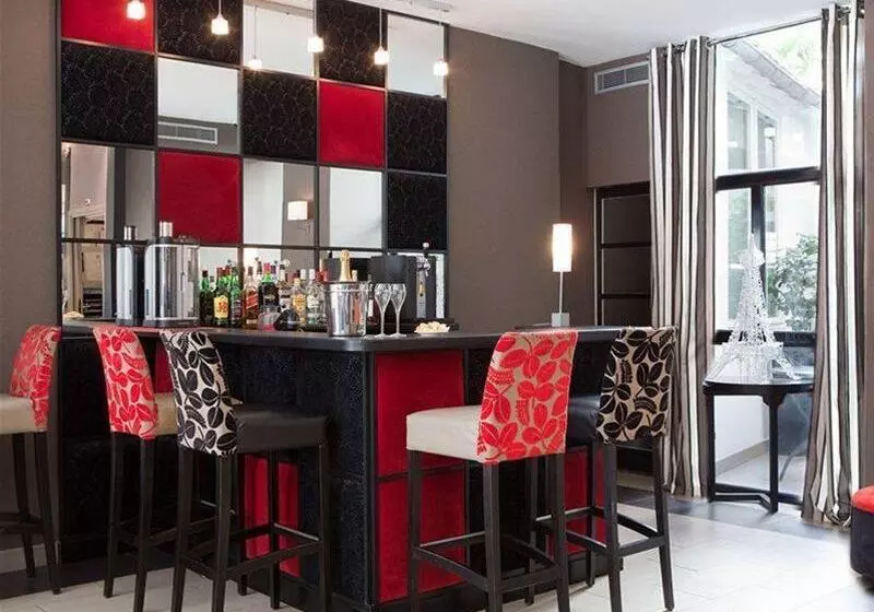 Fotos del hotel Eiffel Seine:  11