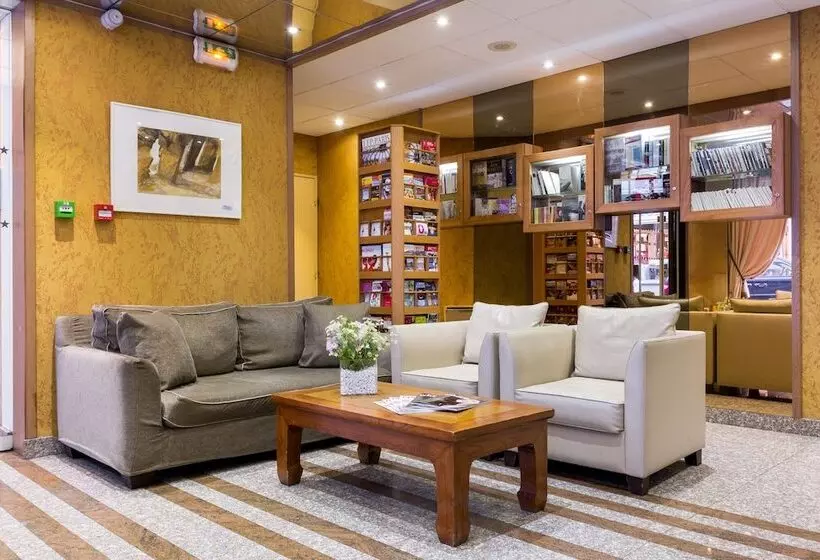 Fotos del hotel Fertel Etoile:  13