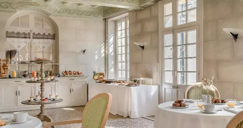 Fotos del hotel Najeti Hôtel La Magnaneraie:  10