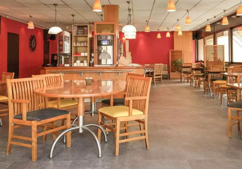 Fotos del hotel Ibis Grenoble Centre Bastille:  4