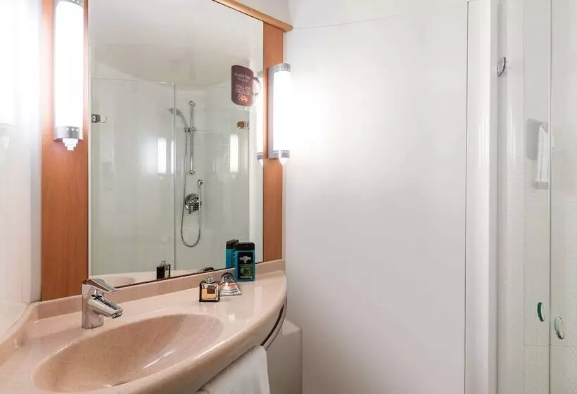 Fotos del hotel Ibis Montbeliard:  5